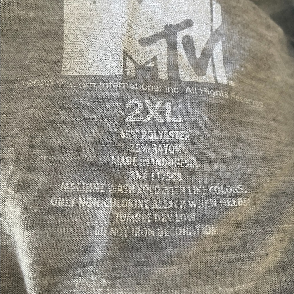 Women’s MTV Graphic T-Shirt - Picture 3 of 3